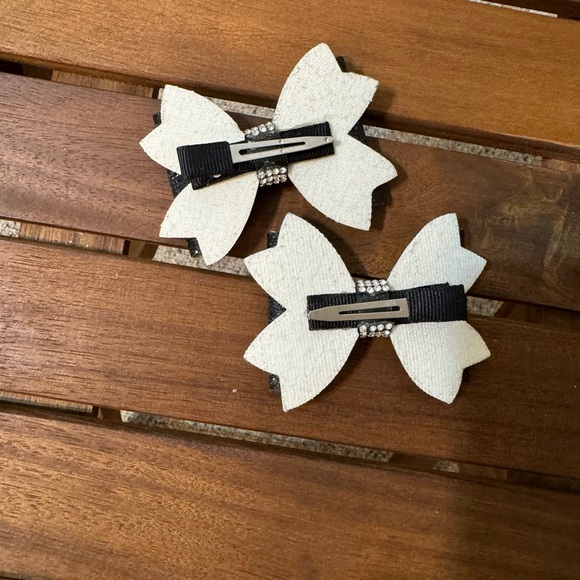 NWOT Handmade Christmas Hair Bows 3pcs / Santa Claus - Picture 9 of 9